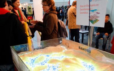 EspaiCiència en el Saló de l’Ensenyament: hacer atractiva la investigación para fomentar las carreras STEM entre los jóvenes