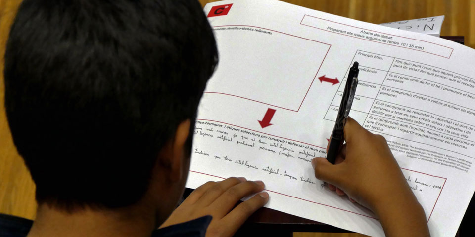 Els alumnes de 3r d’ESO participants al programa “Joves, Ciència i Ètica” són partidaris de limitar l’autonomia dels robots