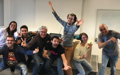 8 monologuistes combinaran humor i ciència a la final dels “Monòlegs del Club de la Ciència”