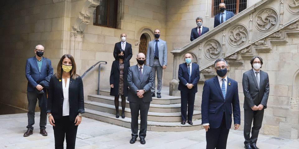 La consellera Budó i el conseller i president de l’FCRI Tremosa van lliurar ahir els Premis Nacionals de Recerca