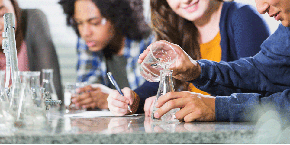 Més de 300 escoles participen en una nova edició del Dia de la Ciència a les Escoles durant la 25a Setmana de la Ciència