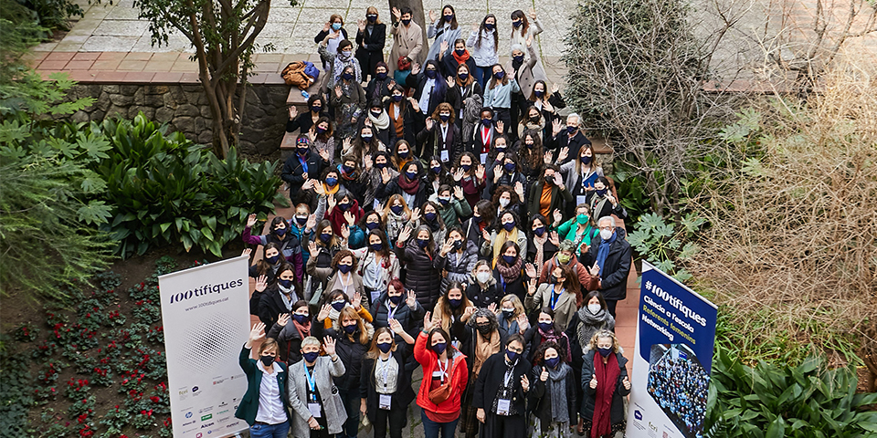 La trobada de #100tífiques omplirà el Saló de Cent de dones investigadores i tecnòlogues el 2 de febrer